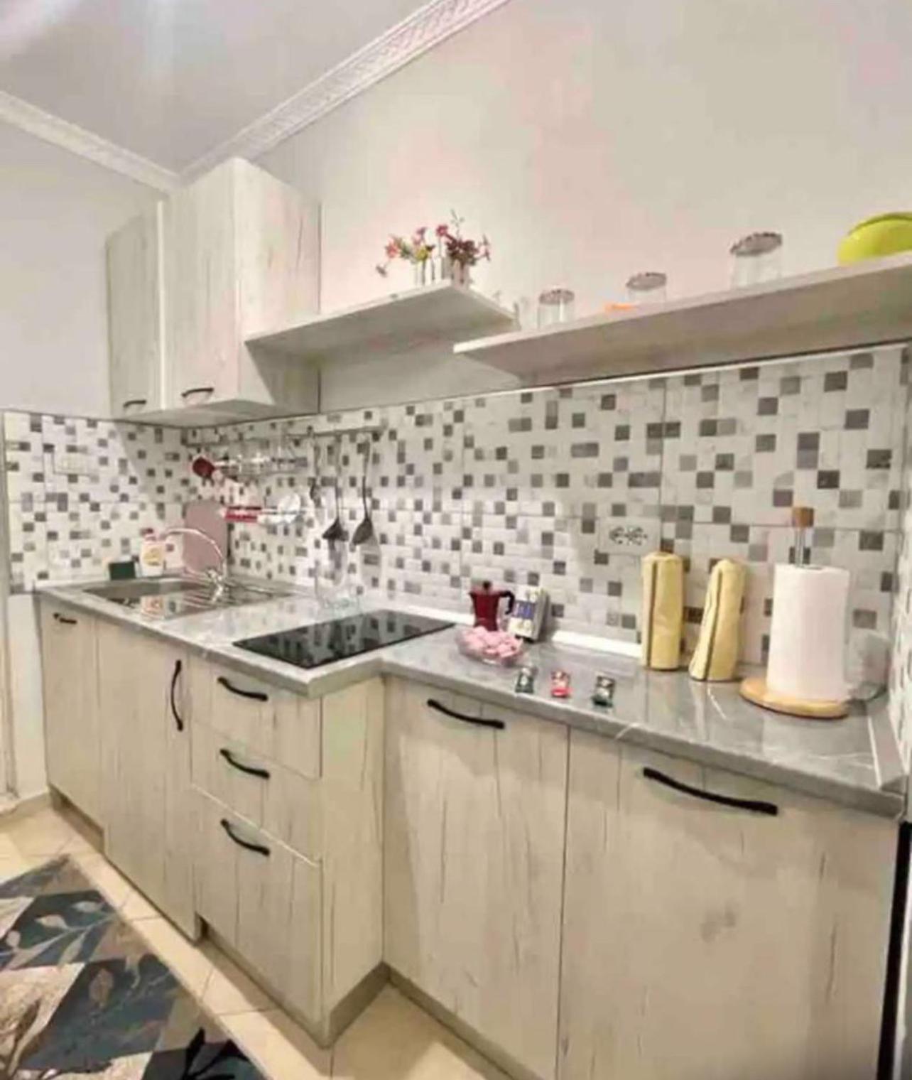 Nice Central Apartment In Tirana City 外观 照片